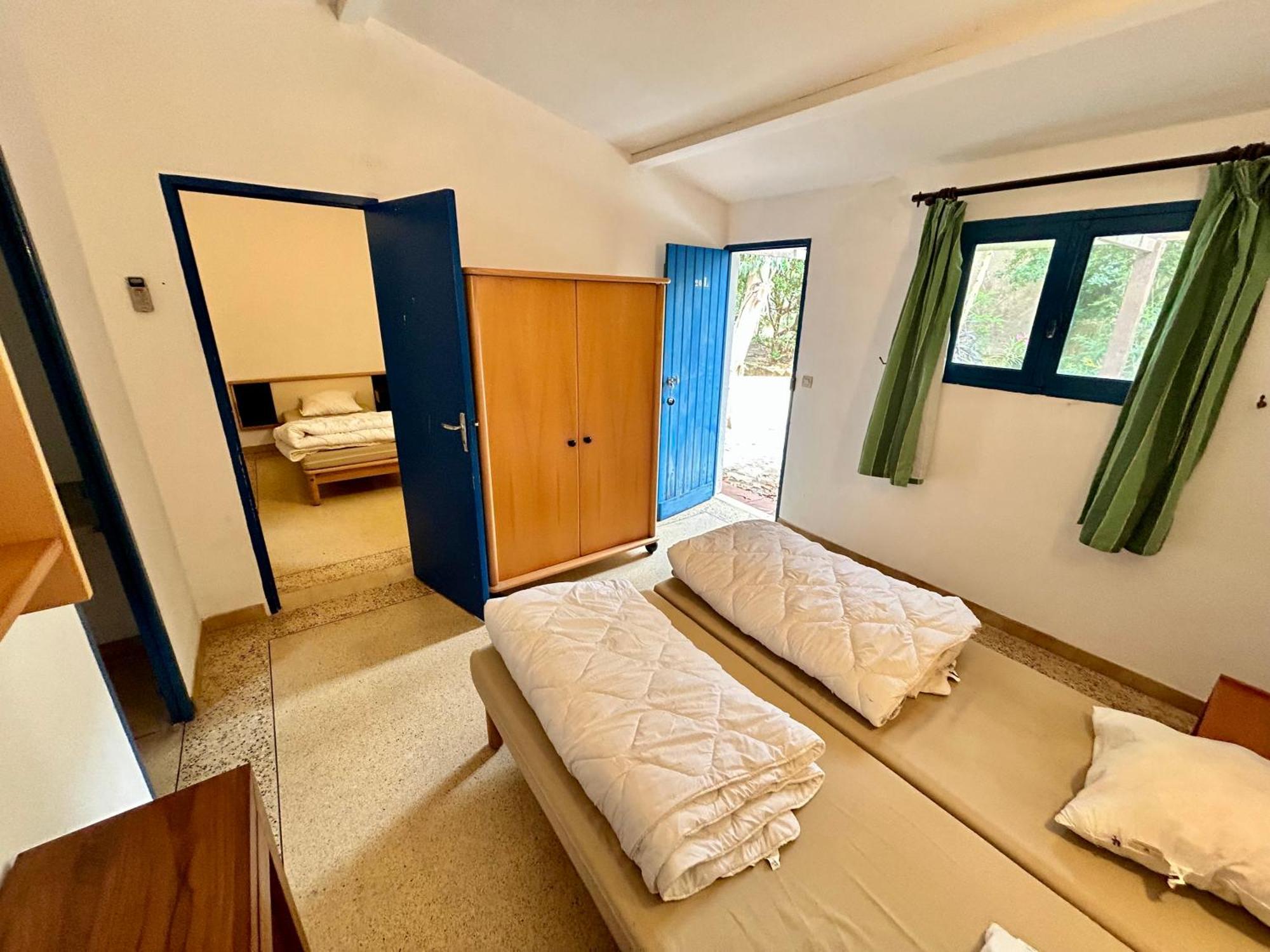 Hotel Playa Pachamama à Hyères Extérieur photo
